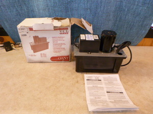 lot 153 image: Little Giant Condensate Removal Pump