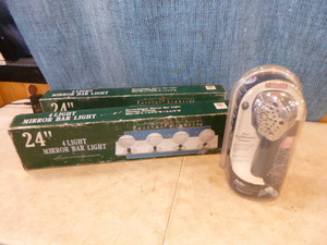 lot 161 image: 2 Patriot Lighting Mirror Bar Lights