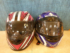 lot 177 image: 2 Raider Full Face Riding Helmets