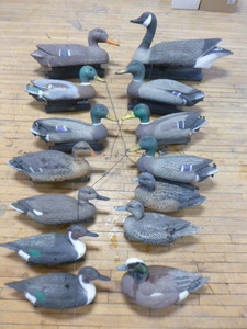 lot 192 image: 13 Duck Decoys