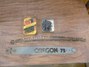 lot 227 image: Chain Saw Parts
