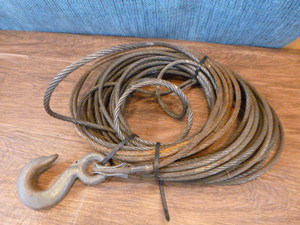 lot 228 image: Cable with Hook