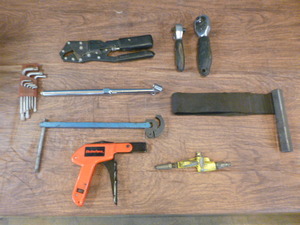 lot 238 image: Miscellaneous Tools