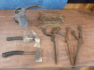 lot 239 image: Miscellaneous Tools