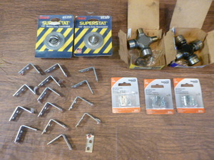 lot 257 image: 2 U-Joints