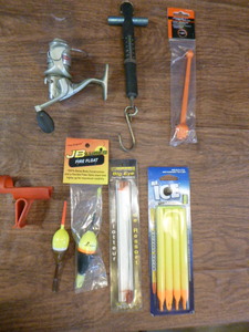lot 285 image: Fishing Items