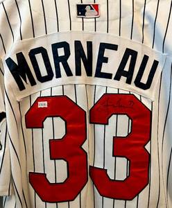 lot 8A image: Justin Morneau Signed Minnesota Twins Jersey - Size 48 Majestic MLB Authentic - Baseball Autograph