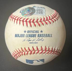 lot 9A image: Harmon Killebrew Signed Baseball with Beckett COA - Inscribed HOF 84 - Rawlings Official MLB Selig Ball - Minnesota Twins