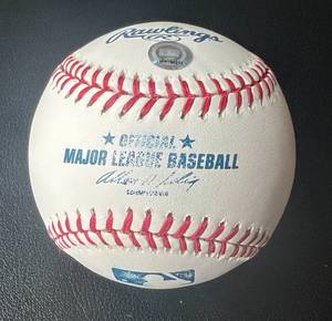 lot 24A image: Ken Hrbek Signed Baseball with MLB COA Rawlings Official MLB Selig Ball - Minnesota Twins Autograph