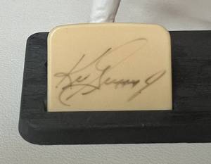 lot 36A image: Ken Griffey Jr. Autographed Southland Best of Sports Statue Figure Seattle Mariners Baseball Signed