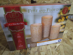 Fitz & Floyd Candle Set