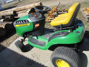 John Deere Lawn Tractor, 17.5hp