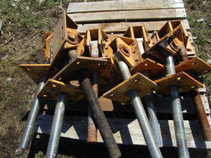 Super Stud Scaffold Brackets