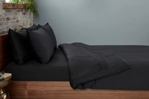 lot 66 image: Original Performance Cooling Duvet Cover Set, Lightweight FullQueen Duvet 813417010056