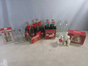 (CS) Coca-Cola Salt &amp Pepper Shakers and Bottles