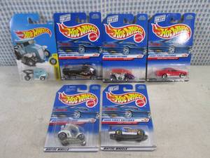 (EC1) Assorted Hot Wheels in Packaging
