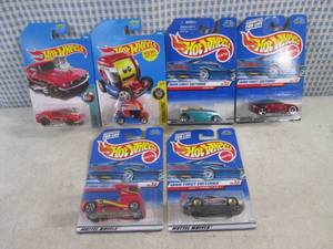 (EC1) Assorted Hot Wheels in Packaging