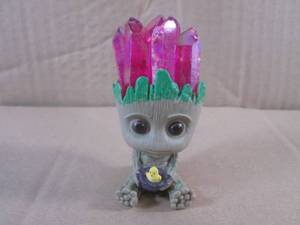 (FS) 2 34 Tall Crystal Head Groot Figure