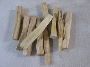 (FS) 10 - 4 12 Palo Santo Sticks