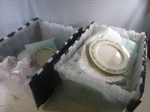 (EW3) Theodore Haviland New York Clinton Blue Plates Bowls Cups Serving PlatesBowls in 2 Totes with Lids