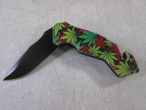(CNTR) Green Leaf Design Spring Assist Folding Knife with Belt Clip New In Box - 7 34 Open  4 58 Closed