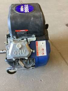 DUROMAX 999cc 1-716 in. Gasoline Multi-Purpose Horizontal Key Shaft Electric Start V-Twin Portable Engine unable to tested sold AS-IS  for Parts