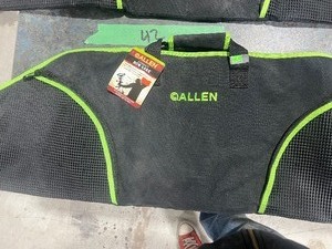 2 BOW CASES