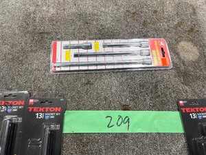 SOCKET SETS & EXTENSIONS