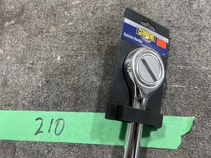 12 BREAKER BAR & 34 RATCHET HANDLE