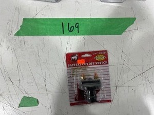 OIL PRESSURE GAUGE, WATEROIL TEMP GUAGE, & BATTERY CUTOFF SWITCH