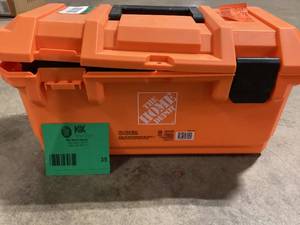 lot 35 image: 19 in. Plastic Portable Tool Box with Removable Tool Tray damaged  Customer Returns See Pictures