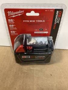 lot 66 image: Milwaukee M18 18-Volt 5.0 Ah Lithium-Ion XC Extended Capacity Battery Pack Customer Returns See Pictures