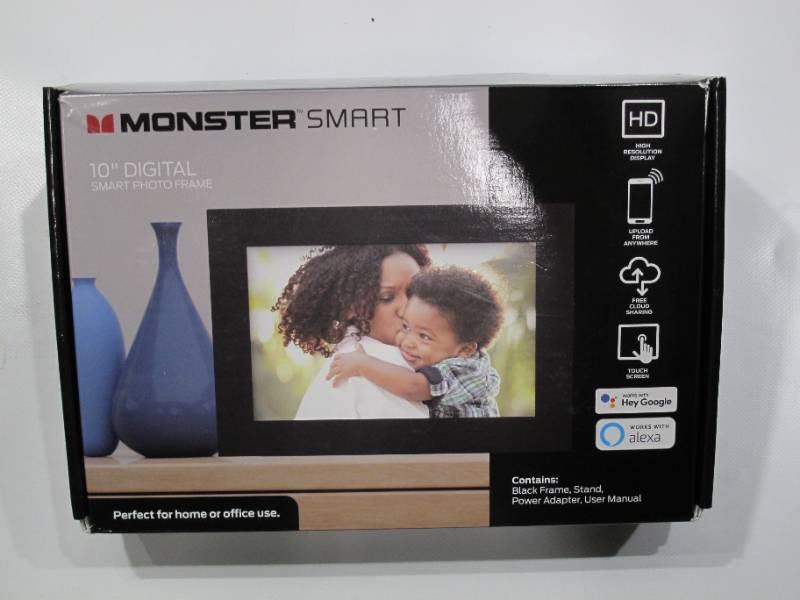 lot 821 image: Monster Smart Home 10-inch Digital Picture Frame with 16GB of Photo Storage, 1280p Display