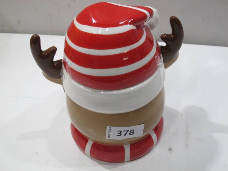 lot 378 image: NEW Members Mark Assorted Holiday Cookie Jar - Reindeer