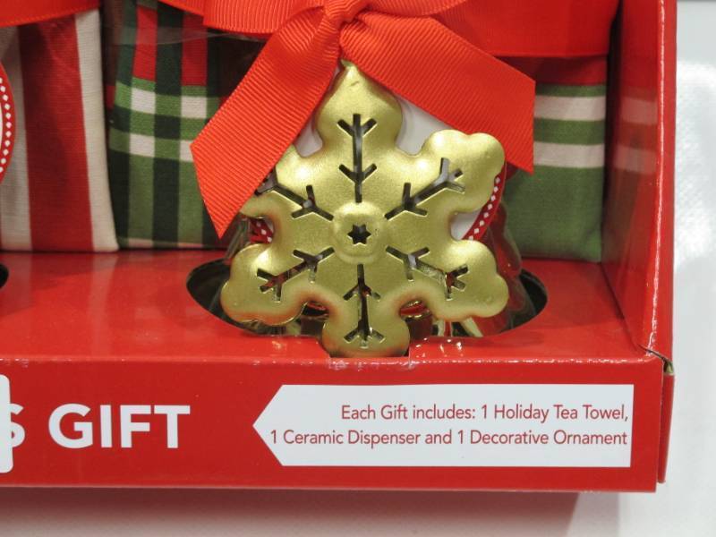 lot 389 image: NEW Holiday Hostess Dispenser and Tea Towel Gift, 3-in-1 Pack
