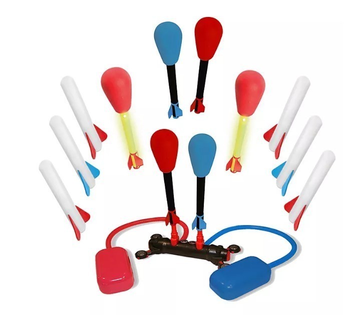 lot 362 image: NEW The Original Stomp Rocket Dueling Bonus Pack, 12 Rockets