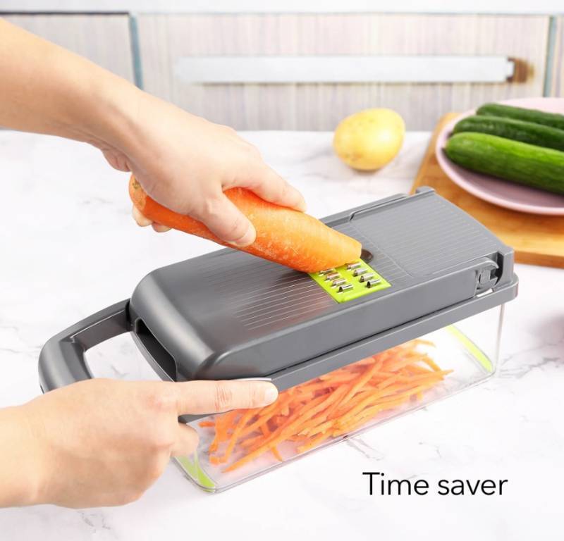 lot 932 image: Dartwood All-In-One Vegetable Chopper - Kitchen Meal Prep Container - For Vegetable Chopping, Slicing, and Dicing (Transparent)