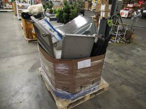 lot 106 image: Pallet of Store Overstock Store and Ecommerce Product and Returns