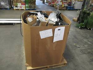 lot 115 image: Pallet of Store Overstock Store and Ecommerce Product and Returns