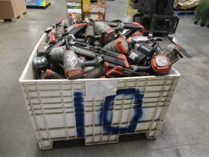 lot 122 image: Pallet of Store Overstock Store and Ecommerce Product and Returns - Returned Power Tools