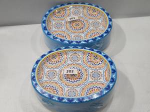 lot 303 image: NEW 2 Pack of Members Mark Medallion Mix Oval Paper Plates, 10 x 12 (50 Count per Pack)