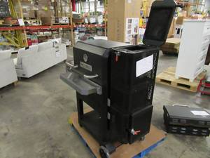 lot 125 image: Gravity Series 800 Digital Charcoal Griddle  Grill  Smoker - USED - Works
