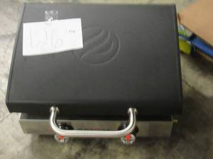 lot 126 image: Blackstone Original 22in Griddle wHood - USED - WORKS