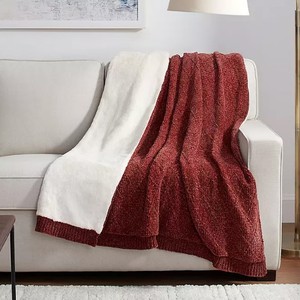 lot 315 image: NEW Members Mark Chenille Faux Fur Throw, 60 x 70 - Rust