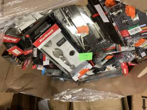 Gaylord of Door Handles and Locks Various Models and Conditions  Customer Returns See Pictures