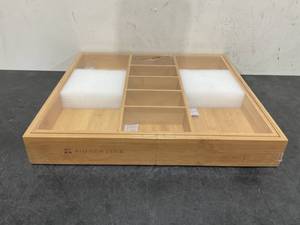 lot 168 image: Adjustable Kitchen Drawer Divider