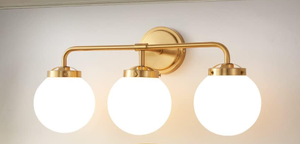 lot 182 image: Gold Bathroom Vanity Light