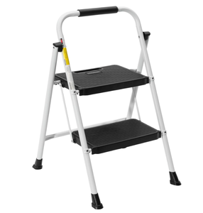 lot 194 image: Bocom 2 Step Ladder