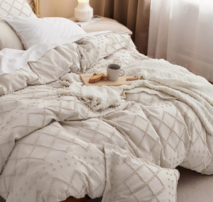 lot 386 image: Bedsure Duvet Cover King Size