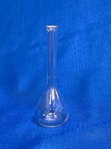 lot 84 image: 288 - 25ml Volumetric Flasks Made in Japan